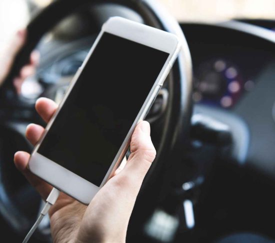 תאונות דרכים עקב שימוש בטלפון